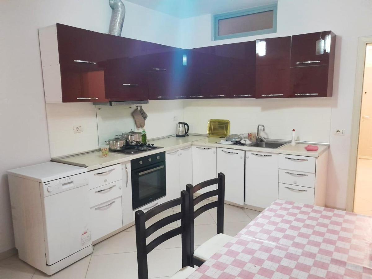 Alpha City Center Apartment Shkoder Exterior photo